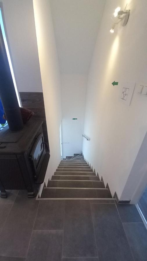 Keti Lägenhet Plaški Exteriör bild